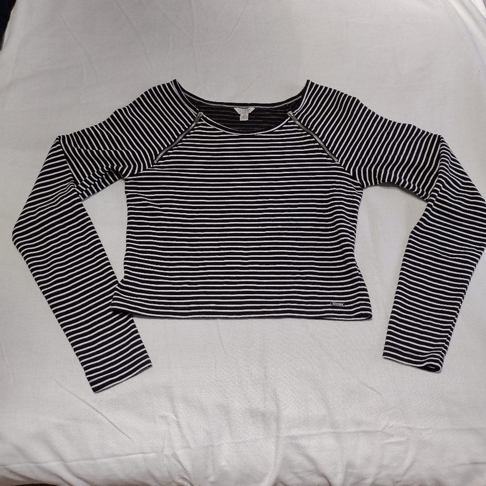 WOMENS GUESS CROP TOP SZ. LARGE BLACK WHITE STRIPE